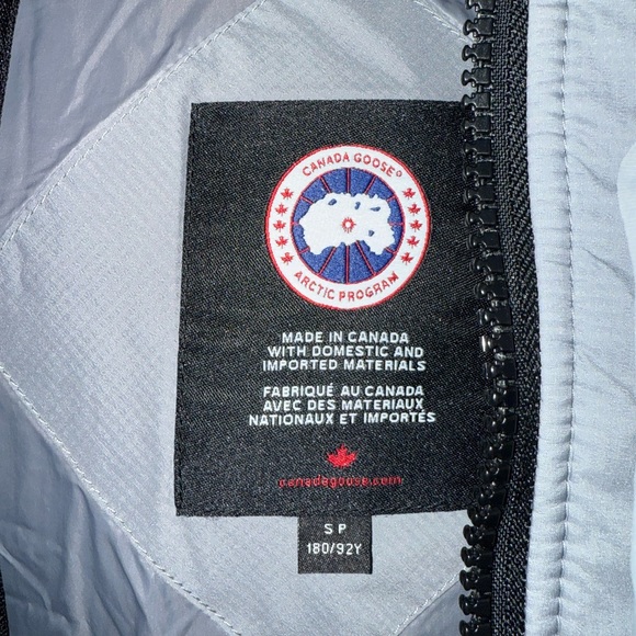 Men’s Canada Goose Armstrong Parka. Boulder Grey. Size small. - Picture 6 of 7